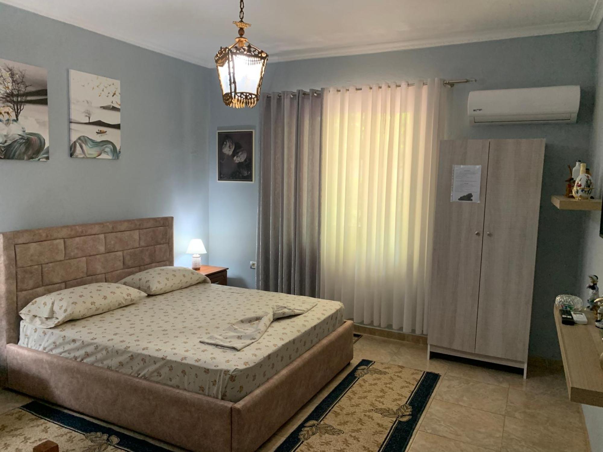 Vila Spaho Корча Екстер'єр фото
